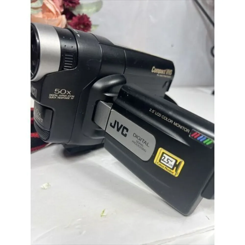 JVC GR-AXM210U Camcorder Not‎ Tested Parts Only